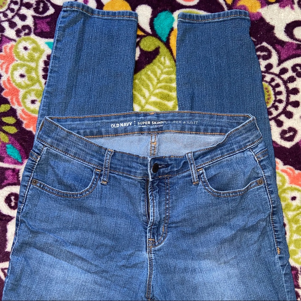 Old Navy Size 8 Super Skinny Midrise Jeans